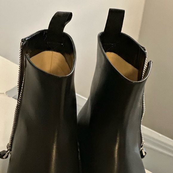 Christian Louboutin Roadirik Donna Leather Booties size 40 - Picture 5 of 9